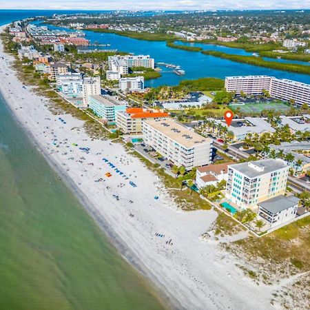 Gulf Coast Gem Private Condo - 2Bed, 1Bath, Sleeps 6, Across The Street From Beach & Gulf, Game Room, Pool Clearwater Beach Ngoại thất bức ảnh